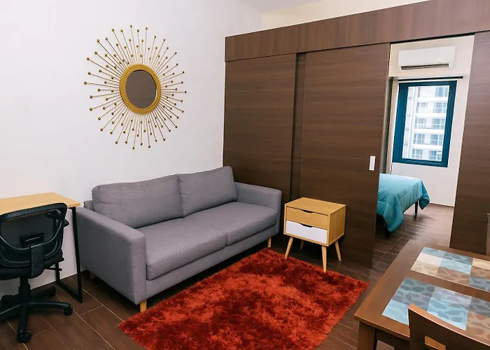 The Plush Pad Makati Ayala Views 300mb Wifi 1940 * Manila