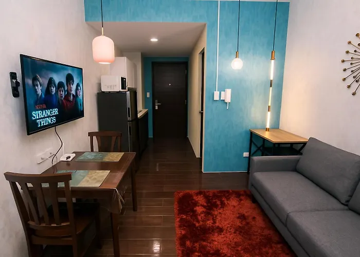 Apartment The Plush Pad Makati Ayala Views 300mb Wifi 1940